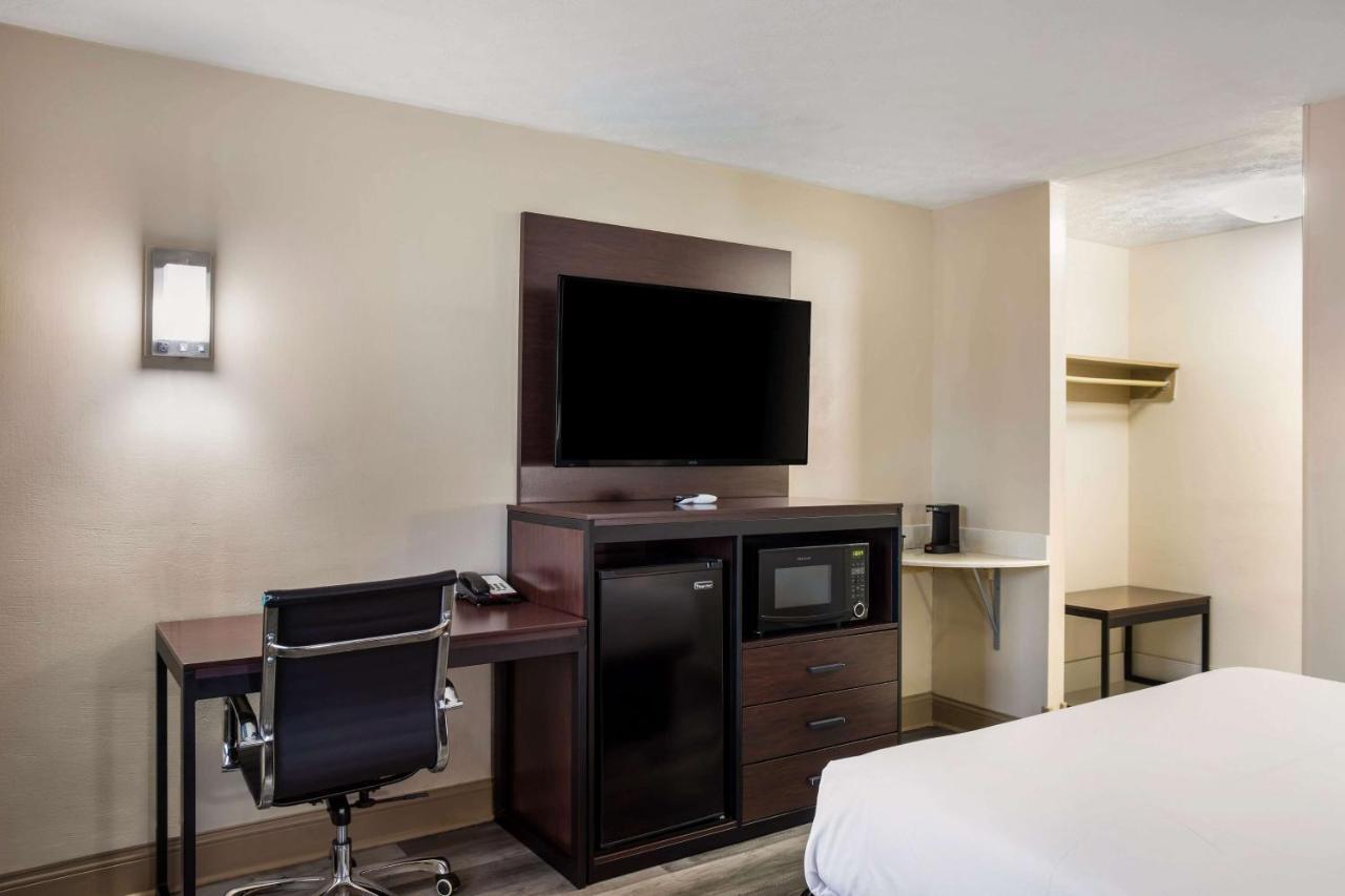 Surestay Hotel By Best Western Bardstown General Nelson Eksteriør bilde